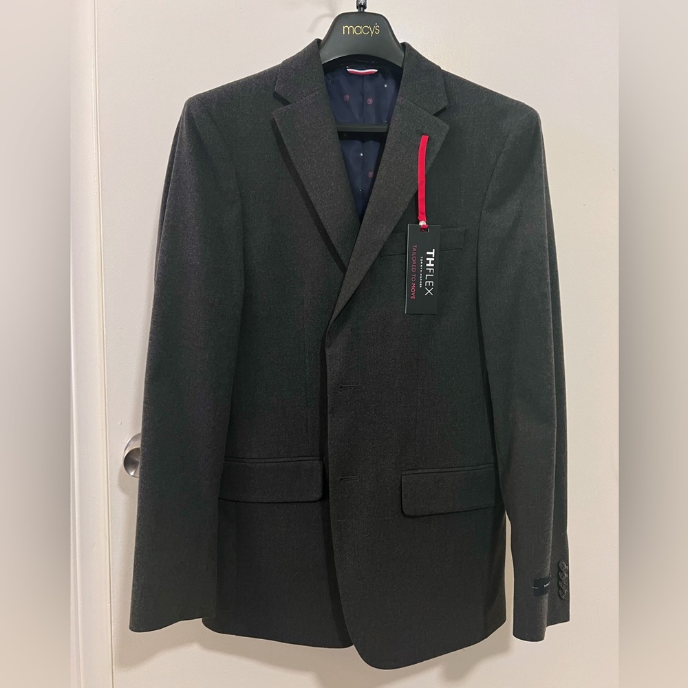 Tommy Hilfiger - The Flex Charcoal Gray Two-Button Suit Jacket